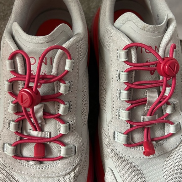 Vionic Walk Max - Picture 7 of 8